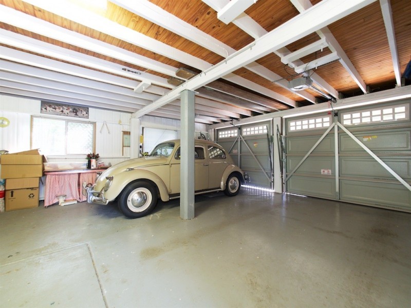 3 WOODLAND CLOSE, North Ipswich QLD 4305