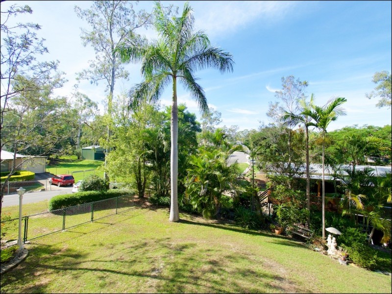 3 WOODLAND CLOSE, North Ipswich QLD 4305