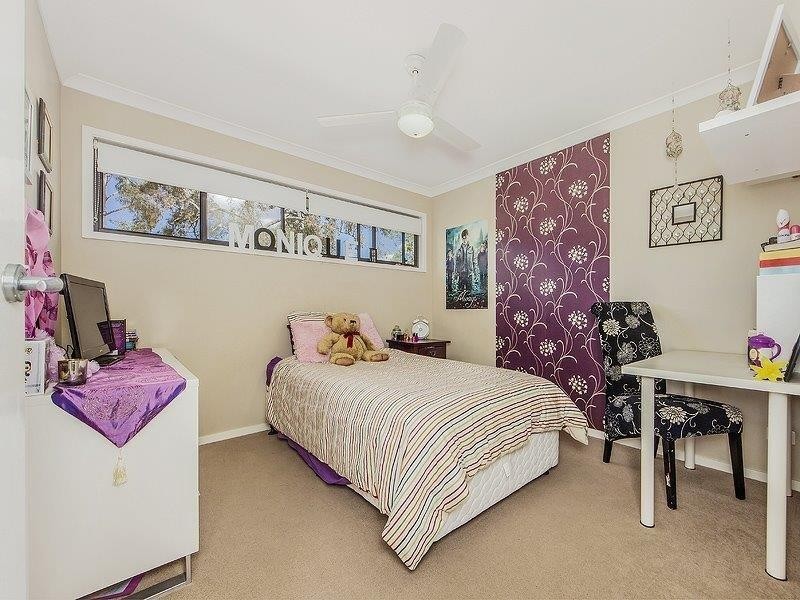 4 DALEWOOD PLACE, Fernvale QLD 4306