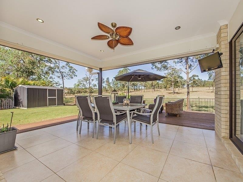 4 DALEWOOD PLACE, Fernvale QLD 4306