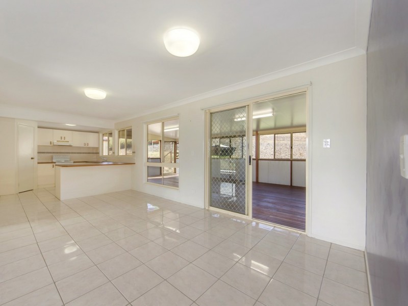 26 RESERVOIR ROAD, Lowood QLD 4311