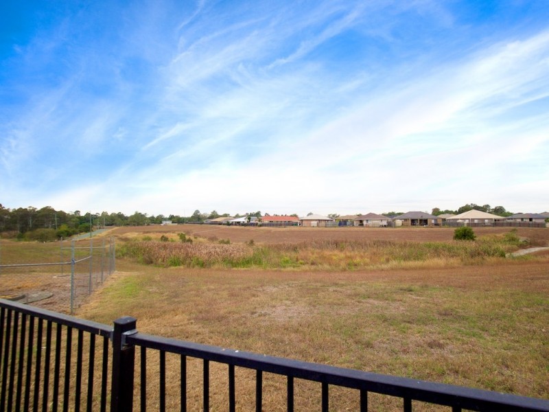 35 OXFORD STREET, North Booval QLD 4304