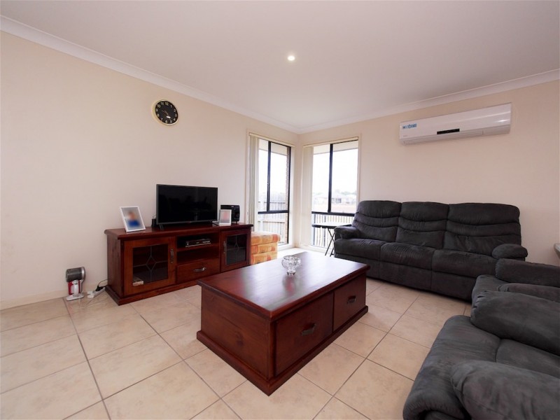 35 OXFORD STREET, North Booval QLD 4304