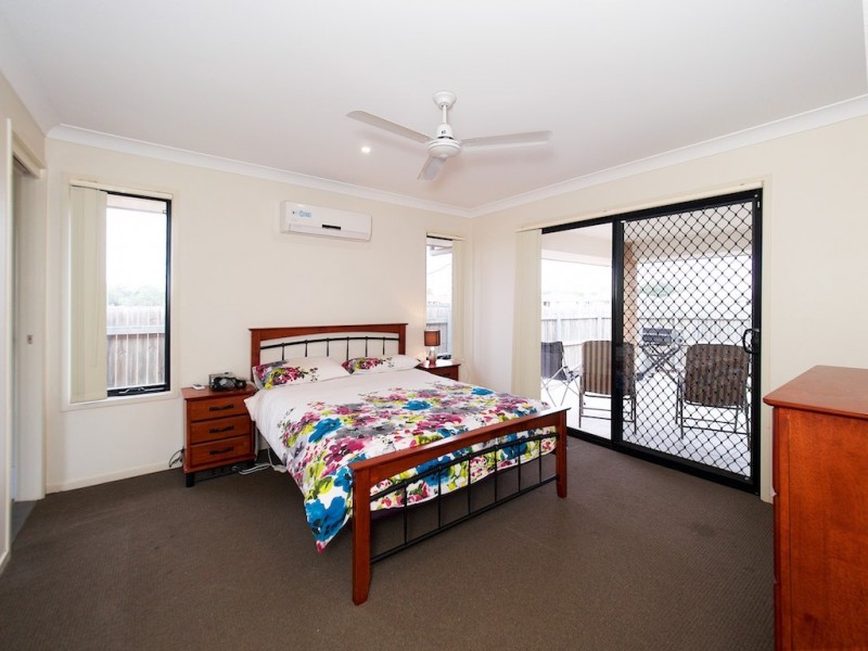 35 OXFORD STREET, North Booval QLD 4304