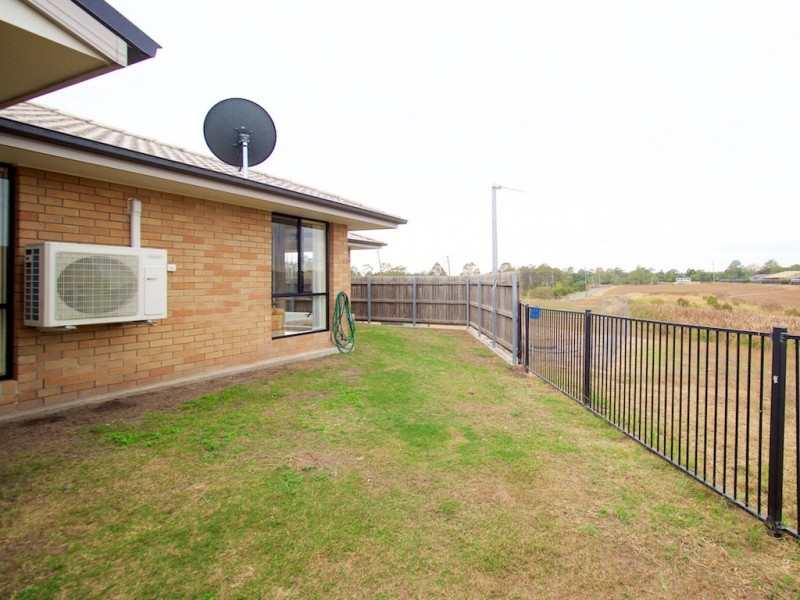 35 OXFORD STREET, North Booval QLD 4304