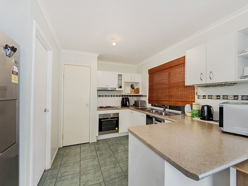 27 MACADAMIA DRIVE, Lowood QLD 4311