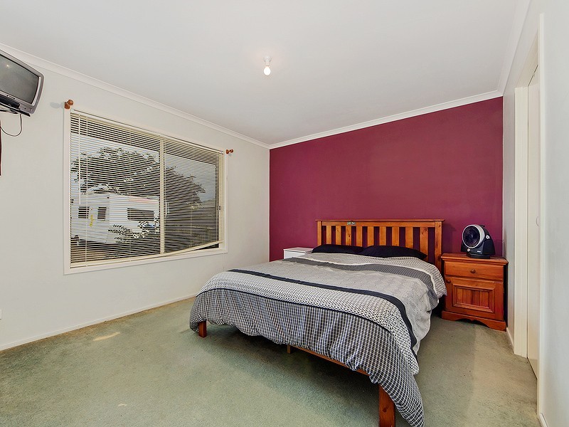27 MACADAMIA DRIVE, Lowood QLD 4311