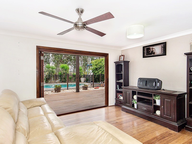 35 TITMARSH CIRCUIT, Fernvale QLD 4306