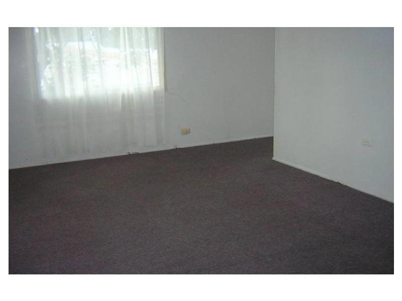 10 RACEVIEW STREET, Raceview QLD 4305