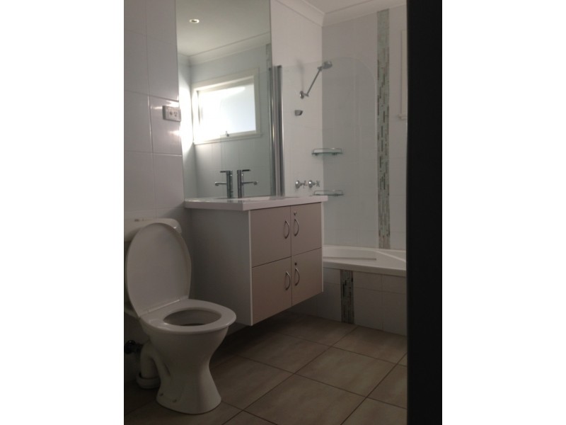 156 Whitehill Road, Raceview QLD 4305