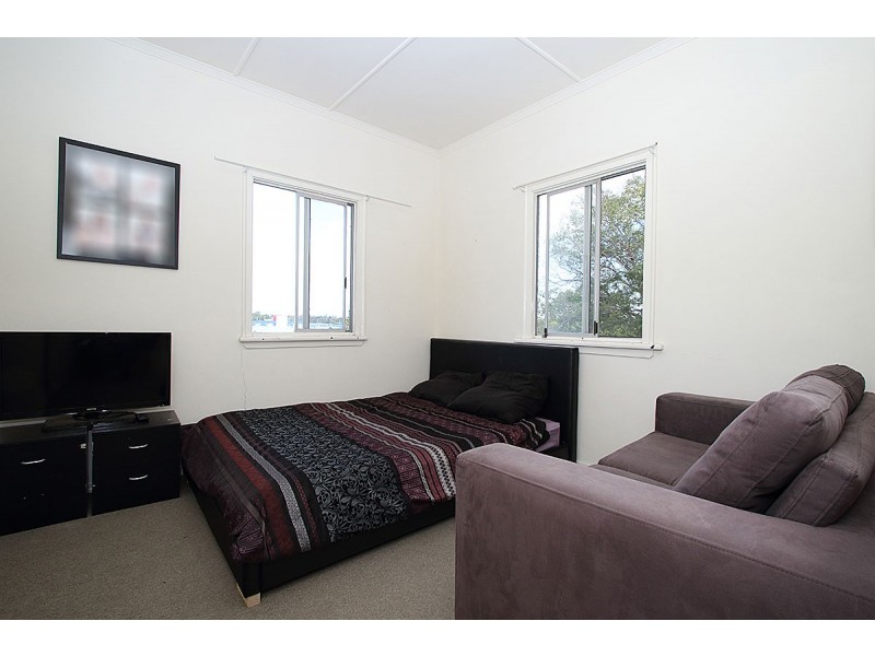 41 TIGER STREET, West Ipswich QLD 4305