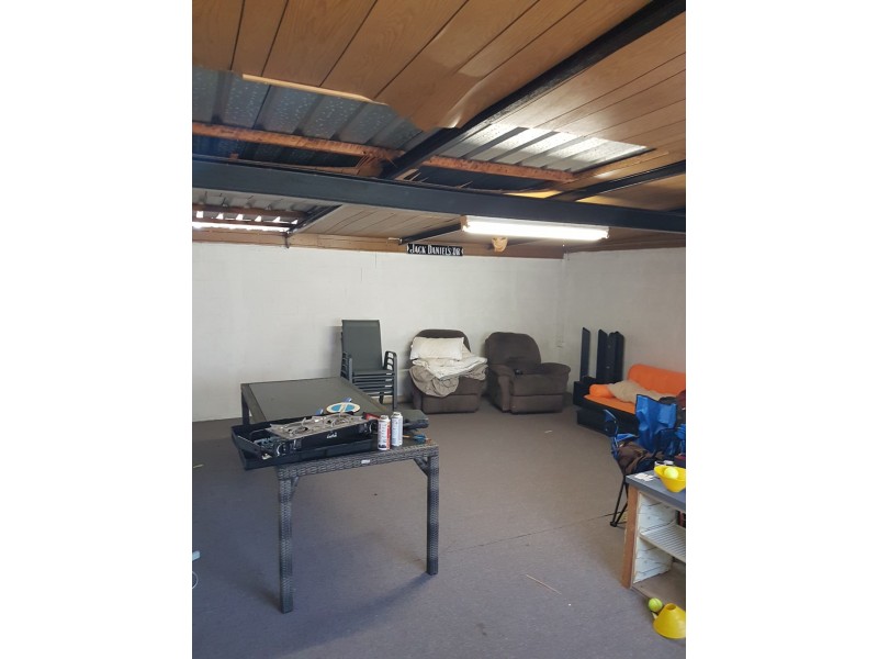 16 Gibbs Street, Riverview QLD 4303