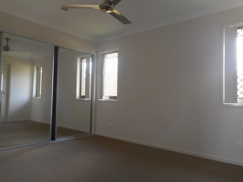 2/30 ADA STREET, Leichhardt QLD 4305