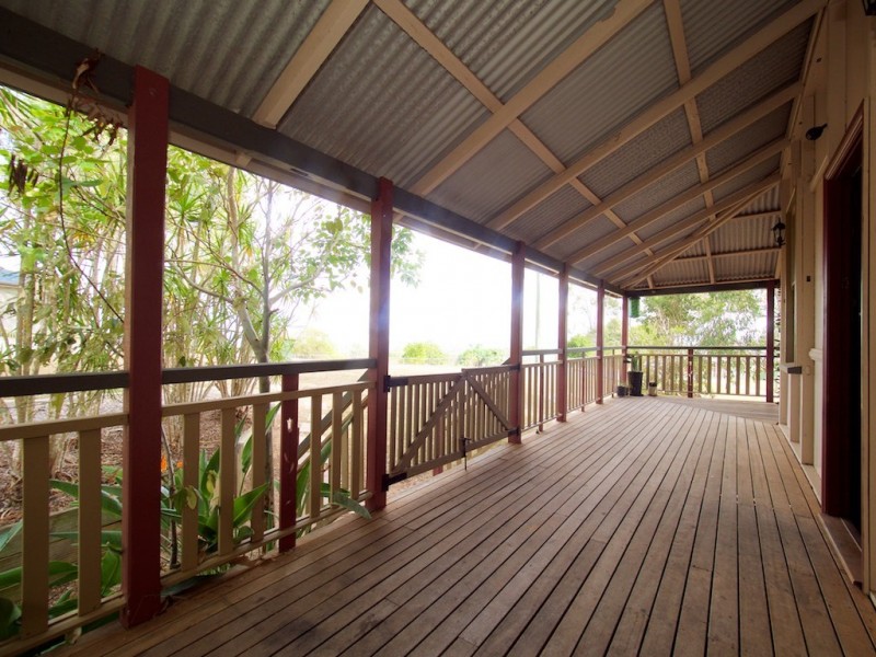 90 BRAESIDE ROAD, Bundamba QLD 4304