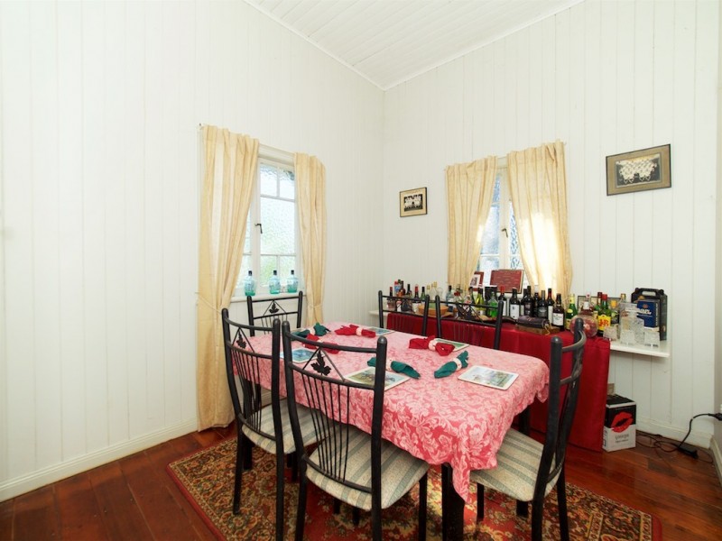 90 BRAESIDE ROAD, Bundamba QLD 4304