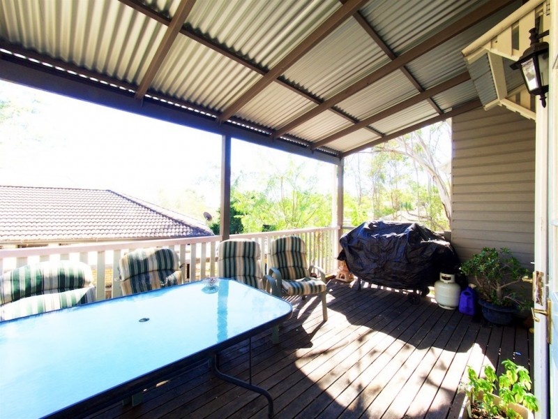 90 BRAESIDE ROAD, Bundamba QLD 4304