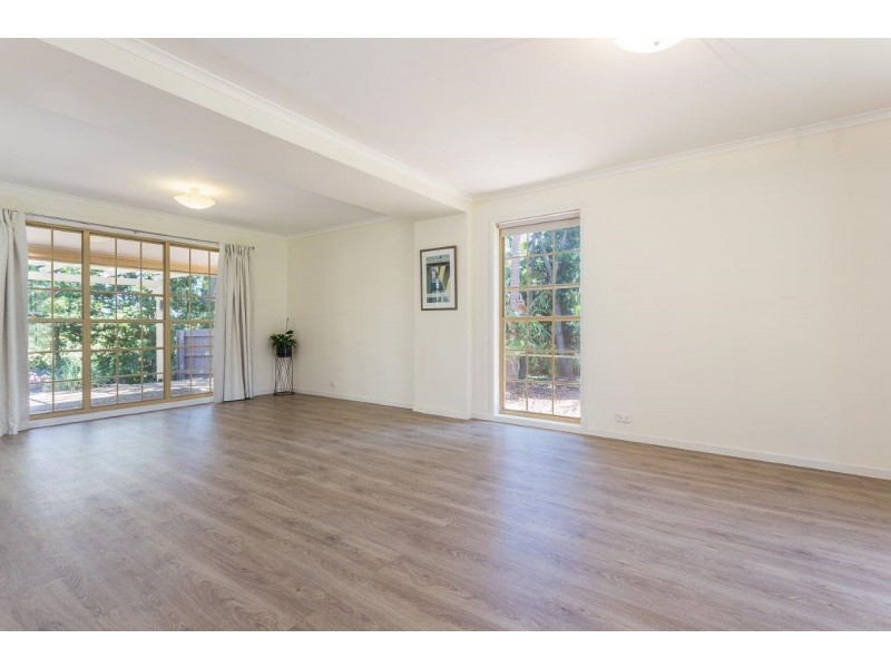 16 ALLSPICE STREET, Bellbowrie QLD 4070