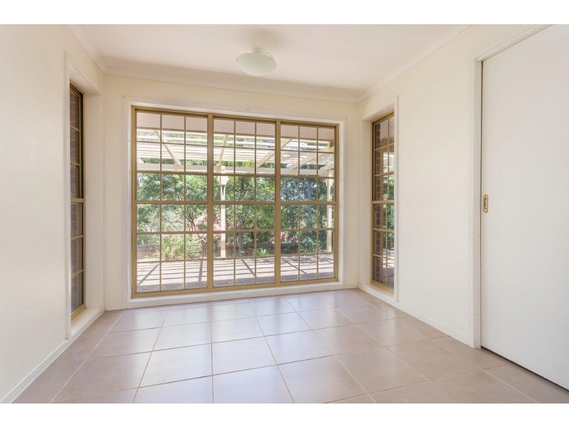 16 ALLSPICE STREET, Bellbowrie QLD 4070