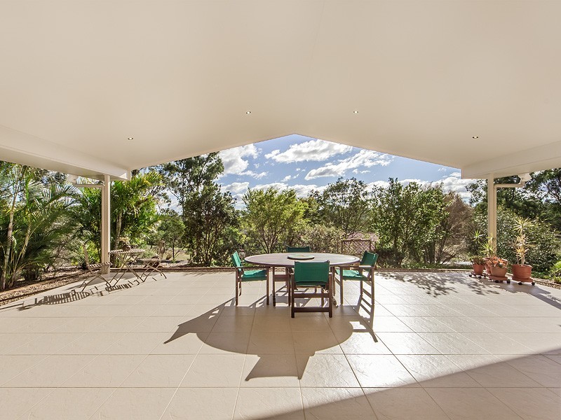 6 JANET CLOSE, Fernvale QLD 4306