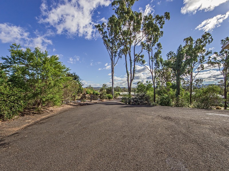 6 JANET CLOSE, Fernvale QLD 4306