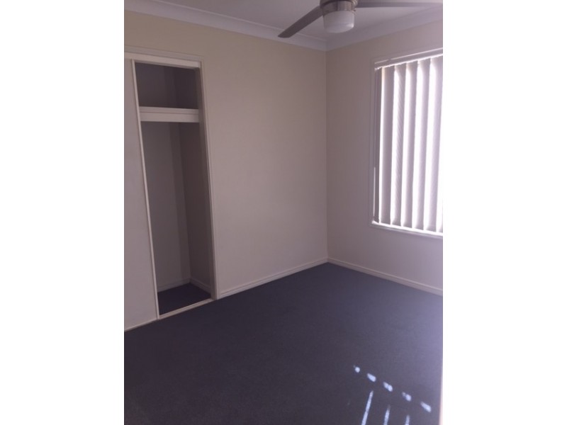 15 RONAYNE CIRCUIT, One Mile QLD 4305