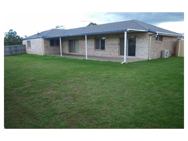 15 RONAYNE CIRCUIT, One Mile QLD 4305
