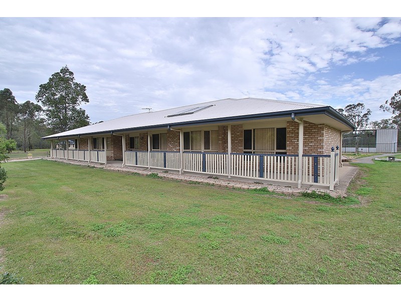 129 BAYLEY ROAD, Pine Mountain QLD 4306