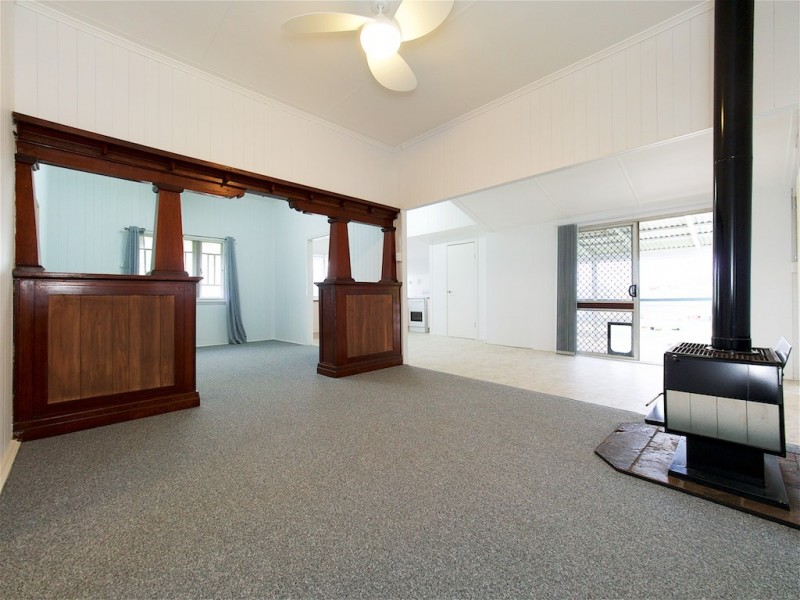114 Clarendon Station Road, Lowood QLD 4311