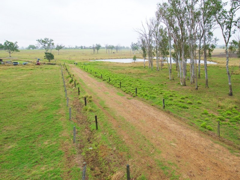 114 Clarendon Station Road, Lowood QLD 4311