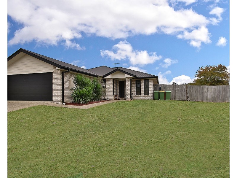 22 Nicole Pl, Yamanto QLD 4305