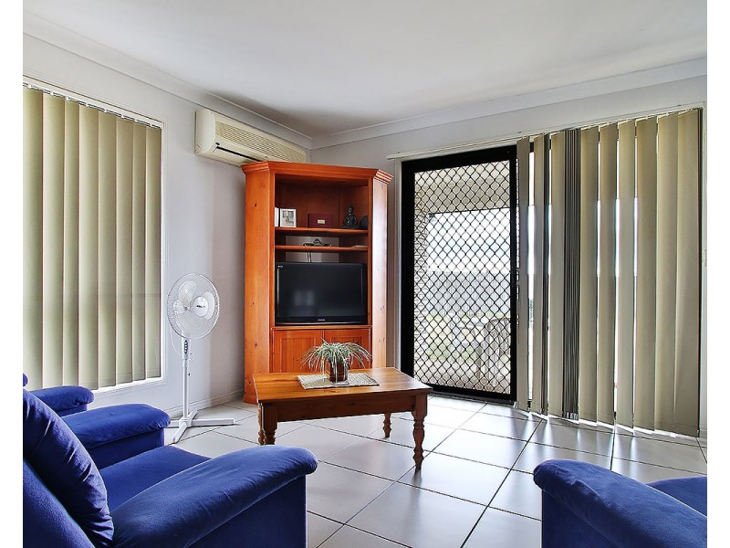22 Nicole Pl, Yamanto QLD 4305