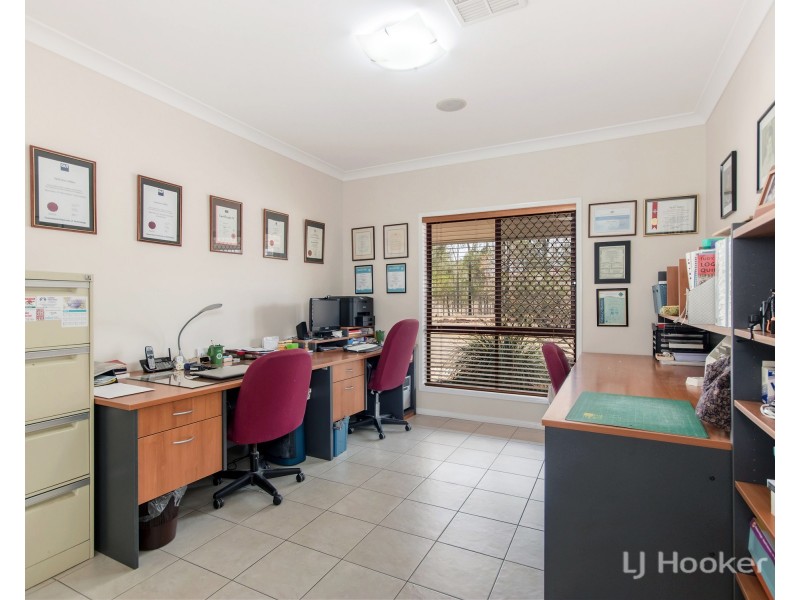 41 Hornbuckles Road West, Grandchester QLD 4340