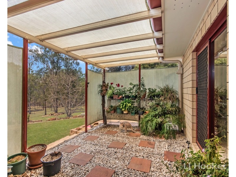 41 Hornbuckles Road West, Grandchester QLD 4340