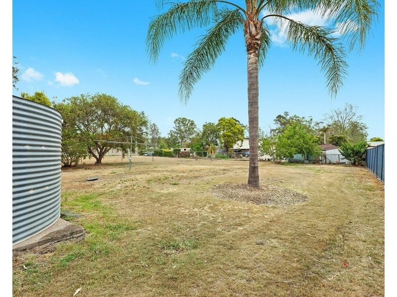 20 Macaulay Street, Fernvale QLD 4306