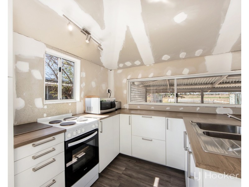 380 Rosewood Laidley Rd, Lanefield QLD 4340