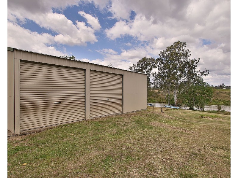 113 Riverside Avenue, Barellan Point QLD 4306