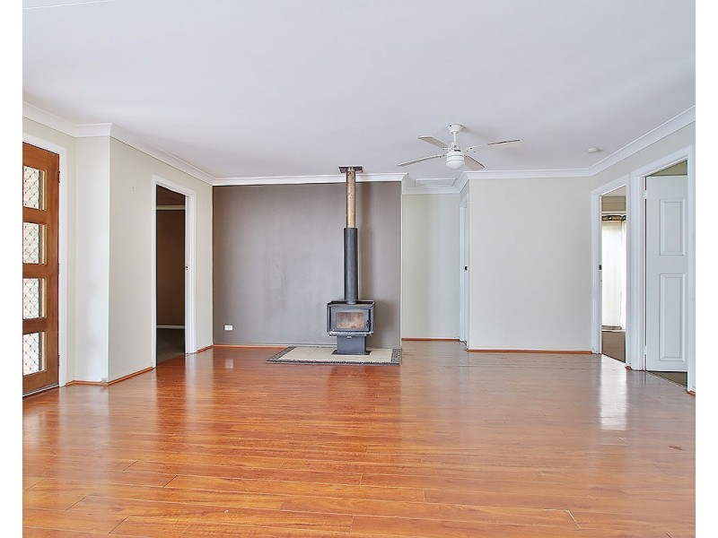 113 Riverside Avenue, Barellan Point QLD 4306