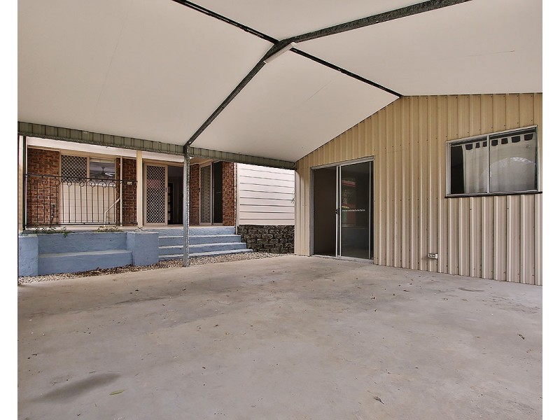 113 Riverside Avenue, Barellan Point QLD 4306