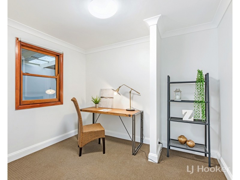 40 Greenham Street, Raceview QLD 4305