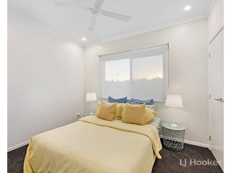 16 Splendid Drive, South Ripley QLD 4306
