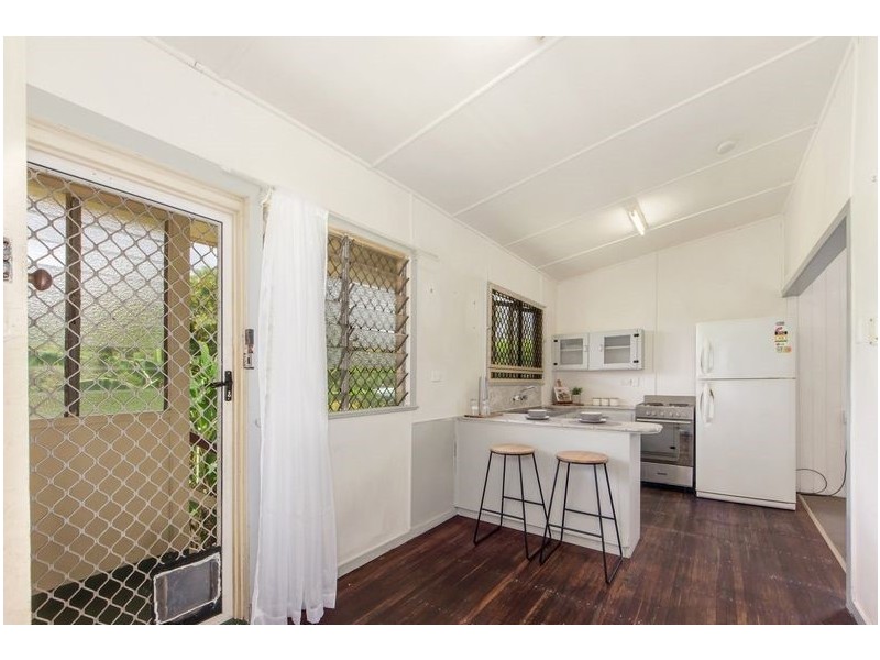 2 Kent Street, Tivoli QLD 4305