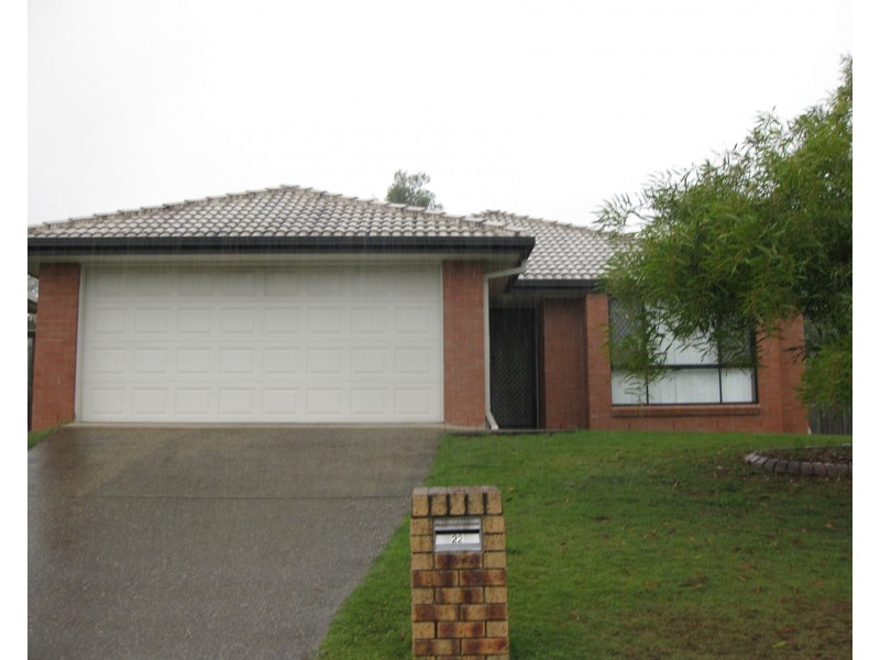 22 Kathleen Place, Yamanto QLD 4305
