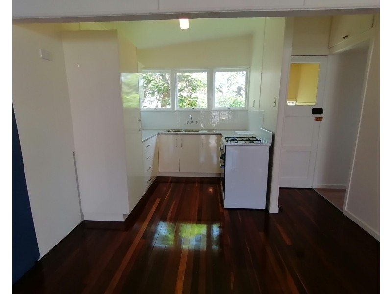 2/7 Meredith Lane, Ipswich QLD 4305