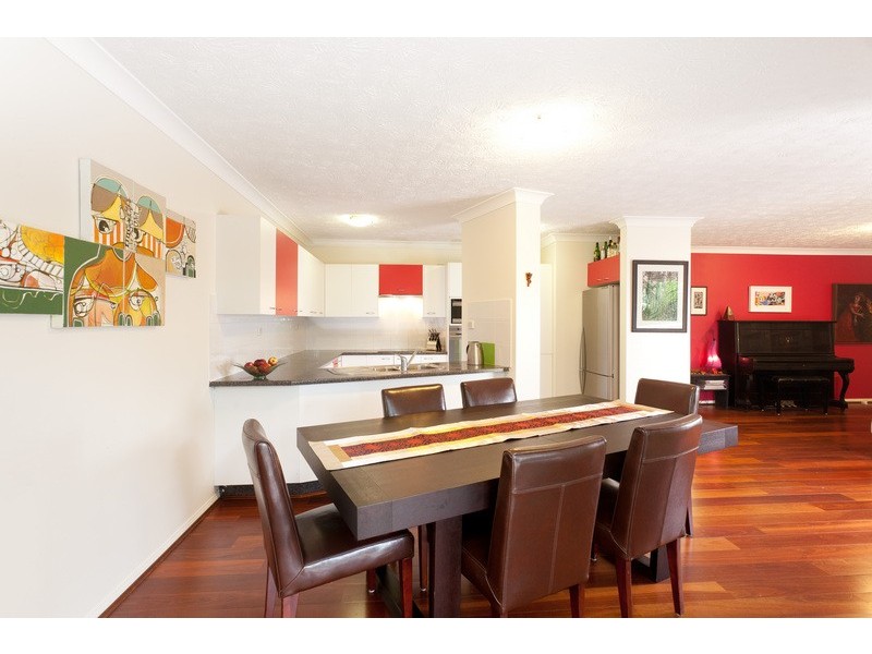 4/96 Dornoch Terrace, Highgate Hill QLD 4101