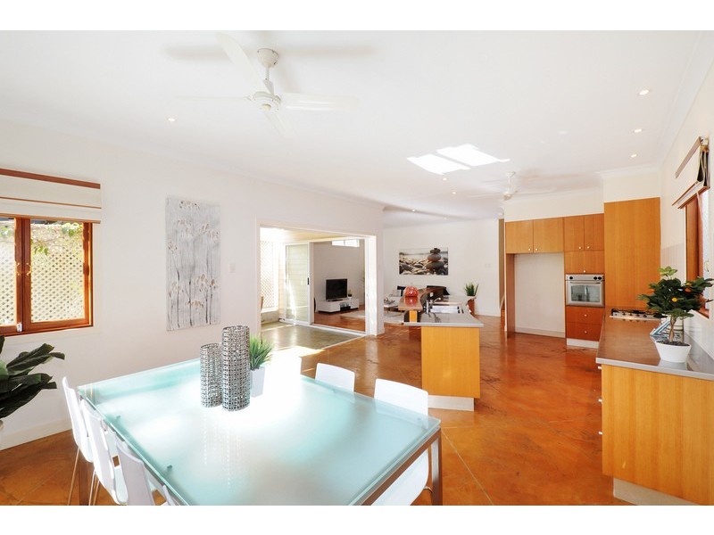 284 Kent St, New Farm QLD 4005