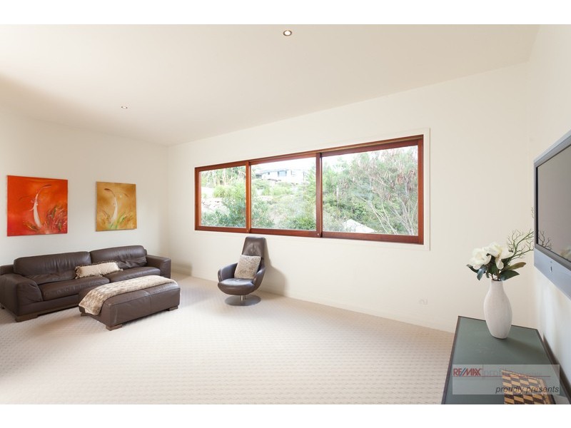 13 Brydon St, Highgate Hill QLD 4101