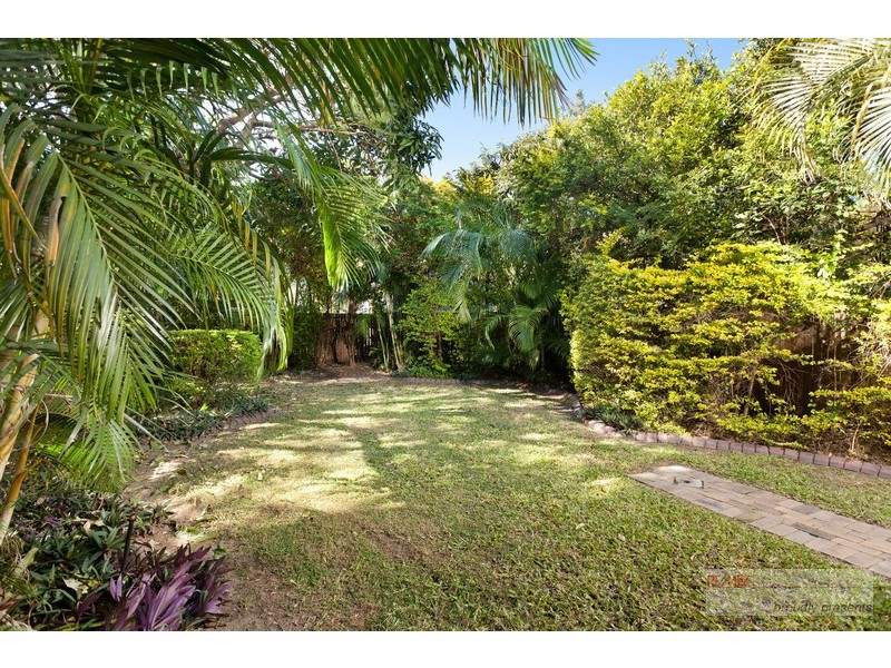 25 Latrobe Street, East Brisbane QLD 4169