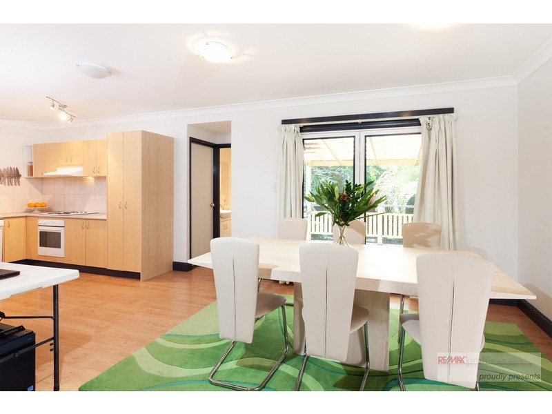 25 Latrobe Street, East Brisbane QLD 4169