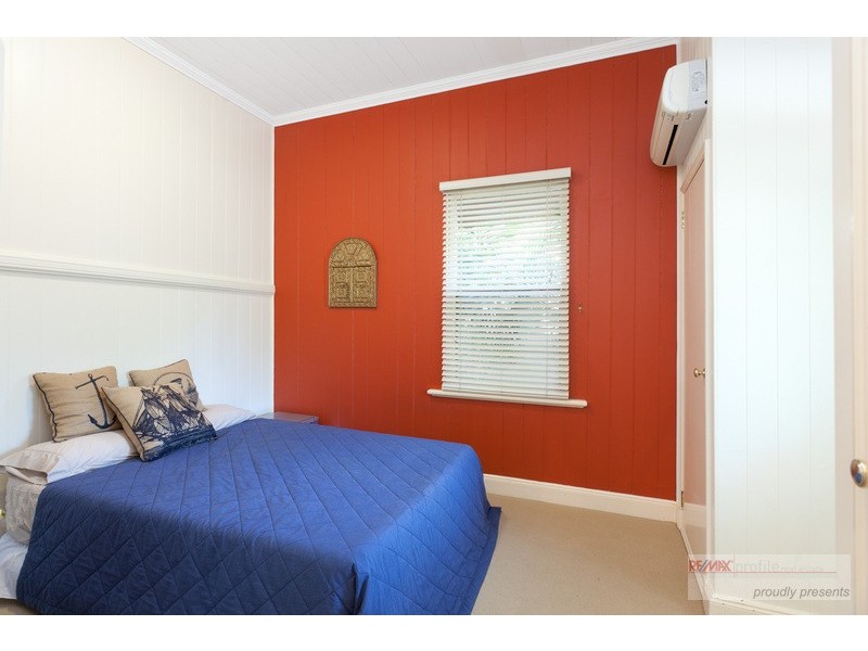 25 Latrobe Street, East Brisbane QLD 4169