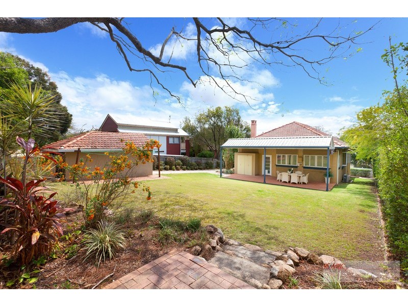 10 Duke Street, Gaythorne QLD 4051